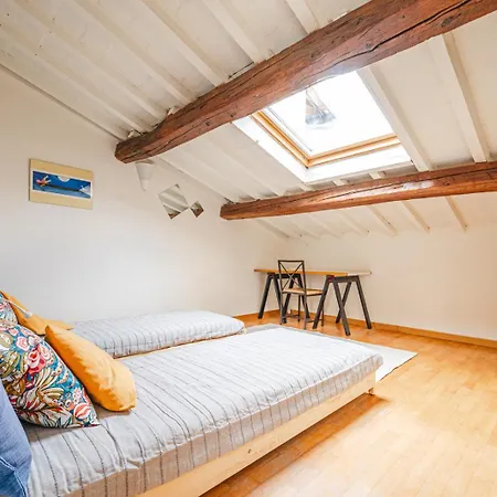 아파트 House A Short Walk From The Center 피렌체