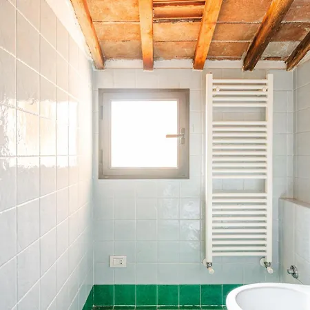 아파트 House A Short Walk From The Center 피렌체